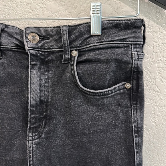 Free People size 27 raw hem ankle crop jeans - Picture 2 of 12